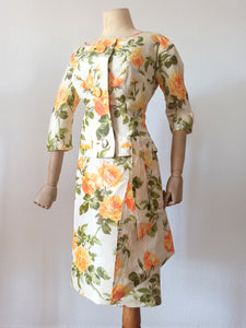1950s - André Ghékière, Cannes - Exquisite Roseprint Jacket & Dress Set - W26 (66cm)
