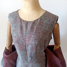 Charger l&#39;image dans la galerie, 1960s - DE DOMINICI, Italy - Novelty Satin Jacket &amp; Dress Set - W30 (76cm)

