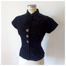 Charger l&#39;image dans la galerie, 1950s - MANFRY, France - Solid Black Corduroy Top - W30 (76cm)
