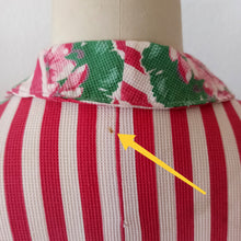 Laden Sie das Bild in den Galerie-Viewer, 1940s - Cute Candy Stripes Floral Cotton Dress - W30 (76cm)
