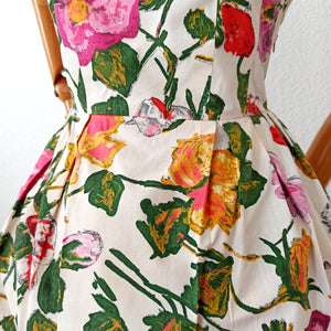 1950s - Gorgeous German Floral Print Cotton Dress - W31 (78cm)