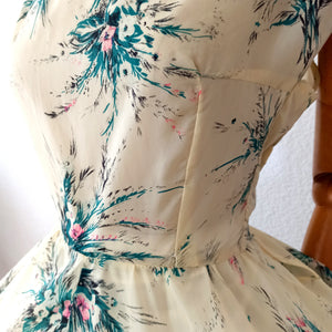 1950s - Stunning Yellow Pale Floral Dress - W28.5 (72cm)