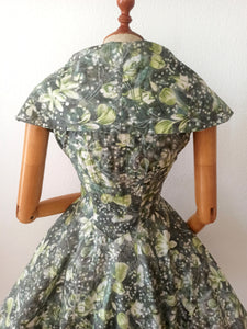 1950s - Spectacular Green Floral Dress - W30 (76cm)