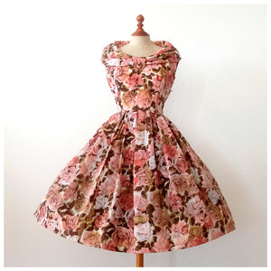 1950s - Stunning French Roseprint Dress - W26 (66cm)