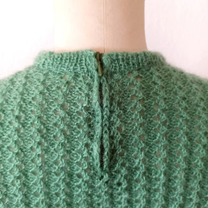 1950s - Lovely Apple Green Zipper Back Hand Knitted Top - Size S/M