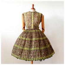 Carica l&#39;immagine nel visualizzatore di Gallery, 1950s 1960s - Gorgeous Abstract Dress - W30 (76cm)

