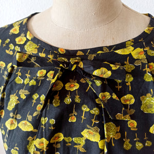 1960s - Gorgeous Black Floral Cotton Dress - W30 (76cm)