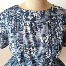 Load image into Gallery viewer, 1950s - TREVIRA, Germany - Stunning Blue Floral Dress - W34 (86cm)
