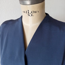 Carica l&#39;immagine nel visualizzatore di Gallery, 1940s 1950s - Exquisite New Look Slate Blue Jacket - W31 (78cm)
