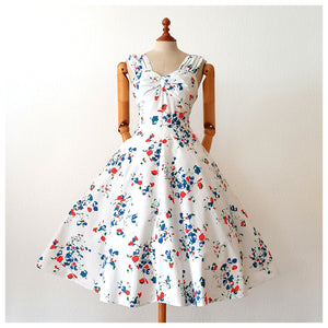 VTG Does 1950s - ETAM, Germany - Stunning Cotton Dress - W28 (72cm)