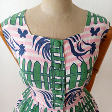 Load image into Gallery viewer, 1950s - PARIS - Fabulous Roosters Novelty Print Dress - W26/27 (66/68cm)
