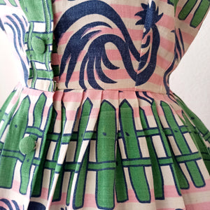 1950s - PARIS - Fabulous Roosters Novelty Print Dress - W26/27 (66/68cm)