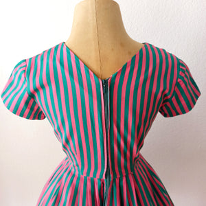 1950s 1960s - WENJA, Germany - Pink Green Stripes Dress - W25 (64cm)