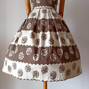 1950s - Gorgeous French Cotton Dress  - W27 (68cm)