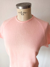 Charger l&#39;image dans la galerie, 1950s 1960s - WELLPUNT, Spain - Adorable Pink Knit Top - Size M/L
