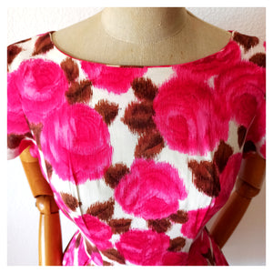 1950s 1960s - PLUTINA, Germany - Gorgeous Roseprint Dress  - W26 (66cm)