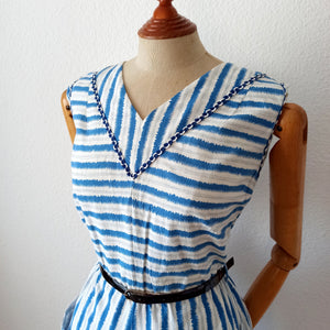 1950s - GUY, France - Gorgeous Pockets Cotton Dress - W27 to 31 (68 to 80cm)