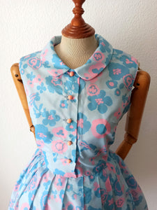 1950s 1960s - TREVIRA, Germany - Adorable Peter Pan Collar Dress - W30 (76cm)