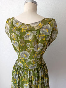 1940s 1950s - Gorgeous Green Floral Dress - W32 (82cm)