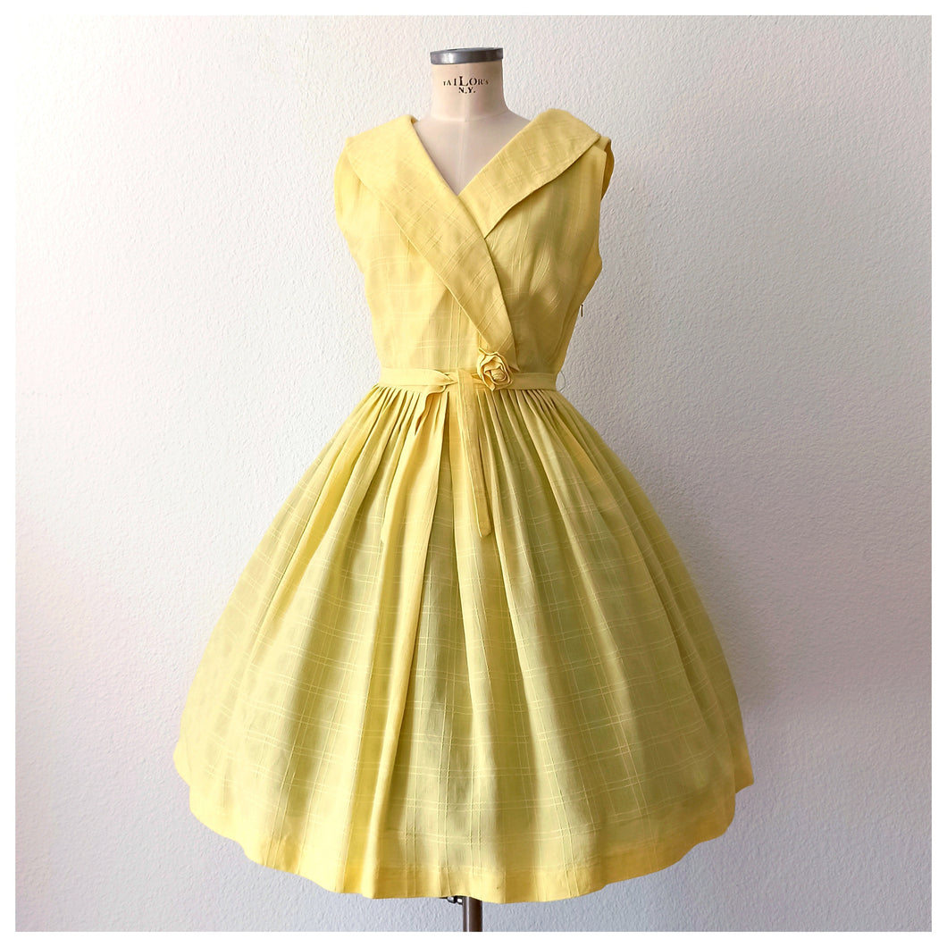 1950s 1960s - Gorgeous Yellow Textured Rayon Dress - W27.5 (70cm)