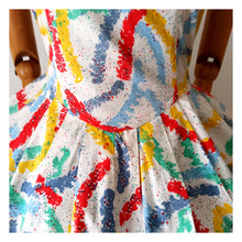 Charger l&#39;image dans la galerie, VTG Does 50s - Spectacular Colorful Cotton Dress  - W28/32 (70/82cm)
