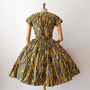 1950s - Fabulous French Abstract Dress - W28.5 (72cm)