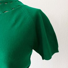 Charger l&#39;image dans la galerie, 1950s 1960s - Gorgeous Green Soft Wool Knit Top - Sz. S/M
