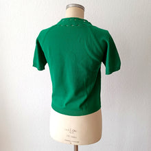 Charger l&#39;image dans la galerie, 1950s 1960s - Gorgeous Green Soft Wool Knit Top - Sz. S/M
