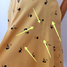 Load image into Gallery viewer, 1940s 1950s - Beautiful Butter Yellow Cotton Dress - W28.5 (72cm)
