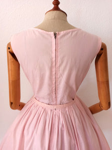 1950s 1960s - Adorable Pink Pale Cotton Lace Dress - W31 (78cm)