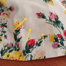Load image into Gallery viewer, 1950s - Lovely French Floral Print Cotton Dress - W25 (64cm)
