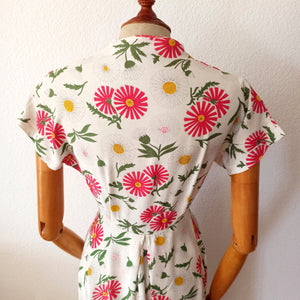 1940s - JOSSELYNE, Paris - Adorable Floral Rayon Dress - W27 (68cm)