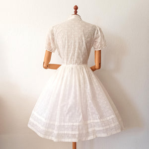 1950s - Lovely See-through Smoked Cotton Wedding Dress - W30 (76cm)