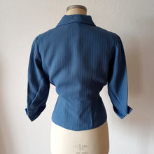 Carica l&#39;immagine nel visualizzatore di Gallery, 1950s - Exquisite New Look Two Tone Suit Dress - W30 (76cm)
