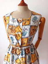 Cargar imagen en el visor de la galería, 1950s 1960s - Gorgeous Roseprint Cotton Dress - W27.5 (70cm)
