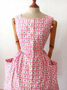 1950s 1960s - Adorable Green Diamonds Cotton Dress - W27/28 (68/70cm)