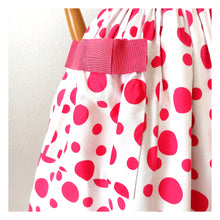 Carica l&#39;immagine nel visualizzatore di Gallery, 1950s 1960s - Fabulous Pink Dots Pockets Dress - W27 (68cm)
