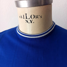 Cargar imagen en el visor de la galería, 1960s - GURLON, France - Deadstock Royal Blue Cardigan Top Set - Sz. 46
