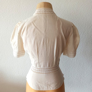 1970s does 1940s - Beautiful Embroidery Cotton Blouse - W26 (66cm)