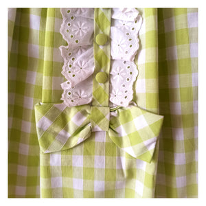 1950s  - Adorable Green Checked Belted Dress  - W27.5 (70cm)