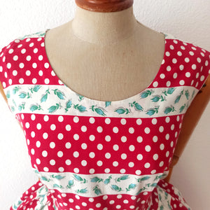 1950s  - Exquisite Floral Dotted Red Cotton Dress  - W28.5 (72cm)