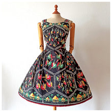 Load image into Gallery viewer, 1950s  - FRANCE - Stunning Novelty Print Dress  - W31 (78cm)
