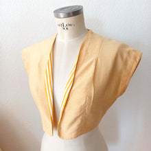 Charger l&#39;image dans la galerie, 1950s - Adorable French Butter Yellow Striped Bolero Dress - W29 (74cm)
