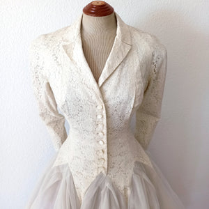 1950s - Italian Couture - Outstanding Cotton Lace Wedding Dress - W28 (70cm)