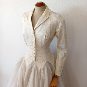 1950s - Italian Couture - Outstanding Cotton Lace Wedding Dress - W28 (70cm)