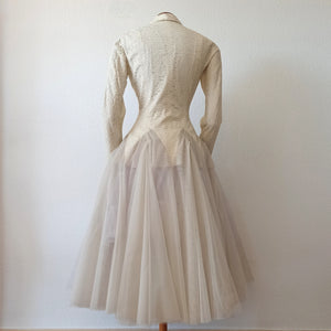 1950s - Italian Couture - Outstanding Cotton Lace Wedding Dress - W28 (70cm)