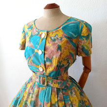 Cargar imagen en el visor de la galería, 1950s - BOUSSAC de PARIS, France - Stunning Cotton Dress - W29 (74cm)
