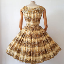 Load image into Gallery viewer, 1950s - Fabulous Novelty Print Cotton Dress - W27.5 (70cm)
