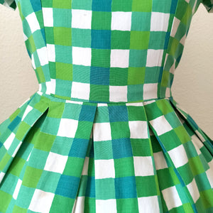 1950s 1960s - Adorable Green Checked Cotton Dress - W27 (68.5cm)