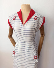 Load image into Gallery viewer, 1940s - Lovely Sailor Vibes Rayon - Linen Dress - W26 (66cm)
